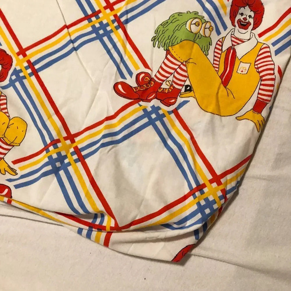 Vintage 1978 McDonalds Flat and Fitted Twin Bed Sheet Ronald McDonald - Picture 5 of 16